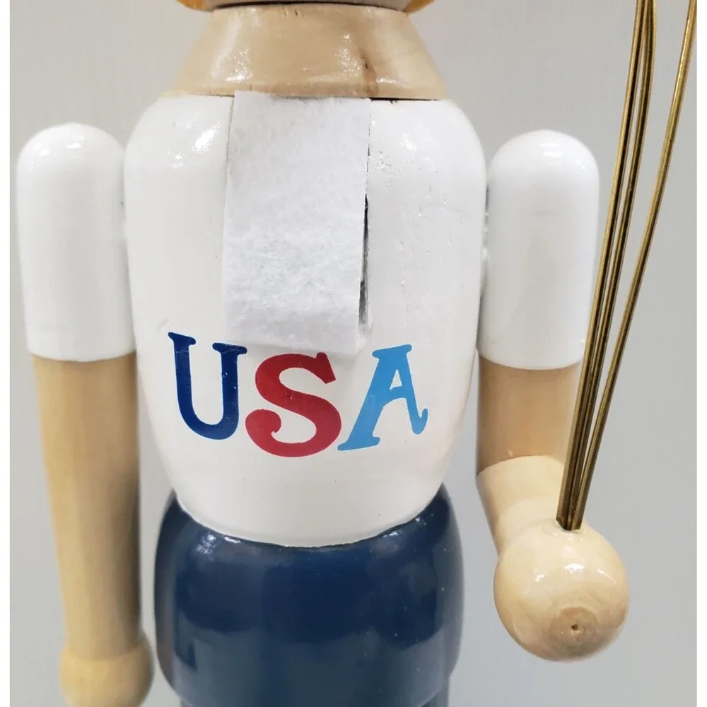 Wooden Nutcracker,14